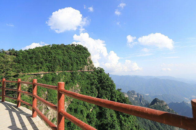 河北爱情山有哪些景点